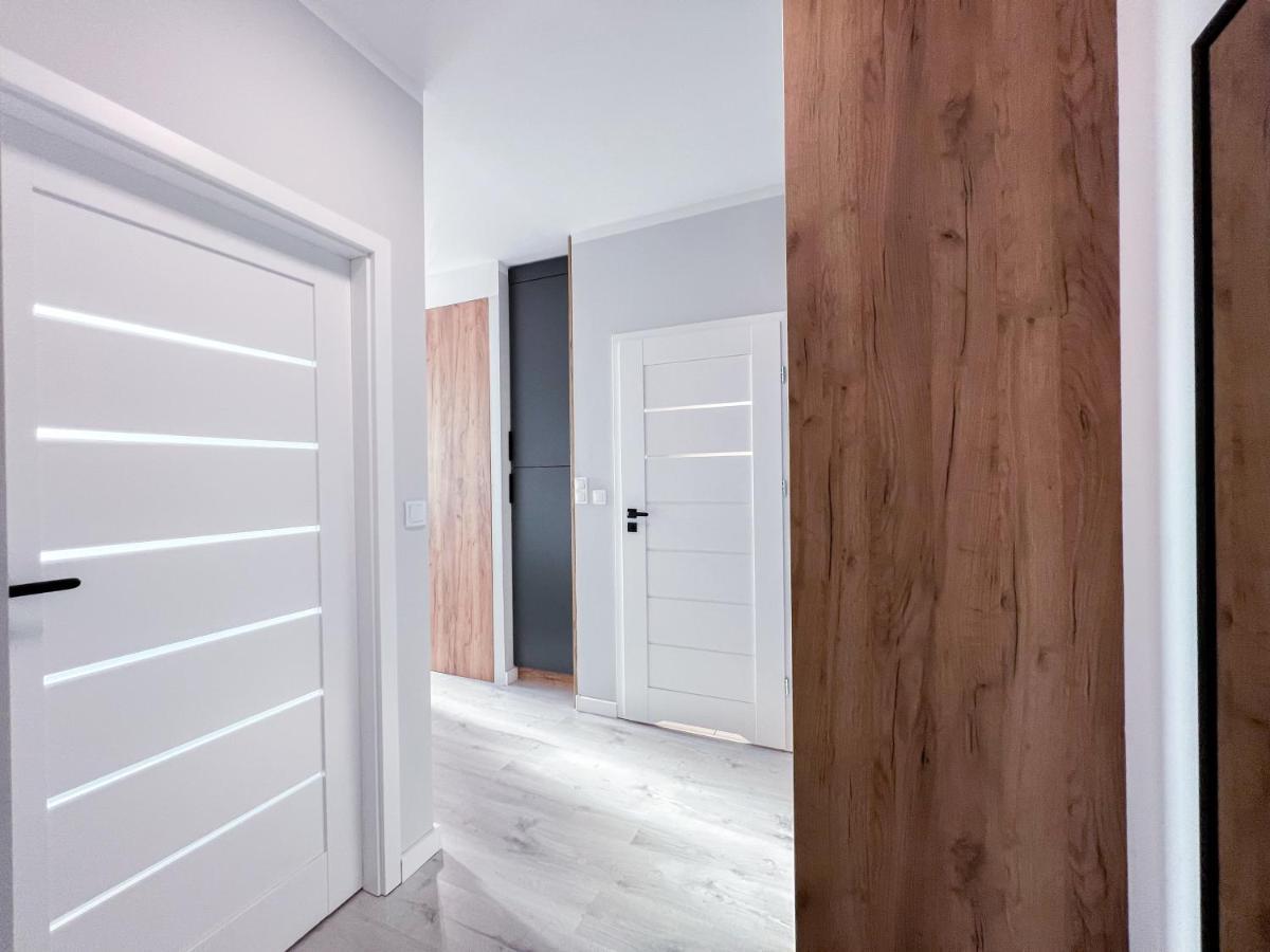 Apartamento 12 Floor Mogilska Tower Cracovia Exterior foto