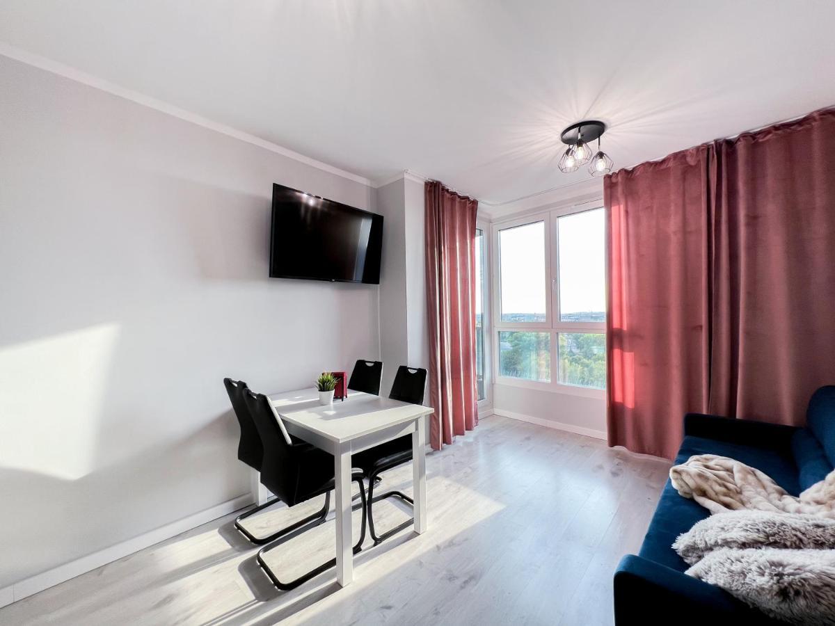 Apartamento 12 Floor Mogilska Tower Cracovia Exterior foto